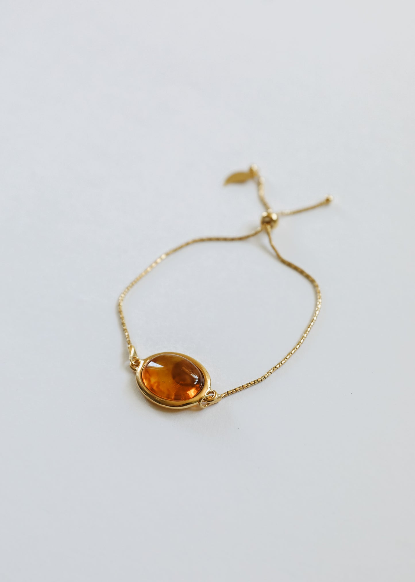 Natural Color Amber + Gold Lariat || Adult Bracelet