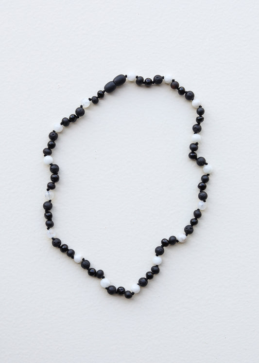 Coñac crudo Ámbar báltico + Piedra lunar || Collar