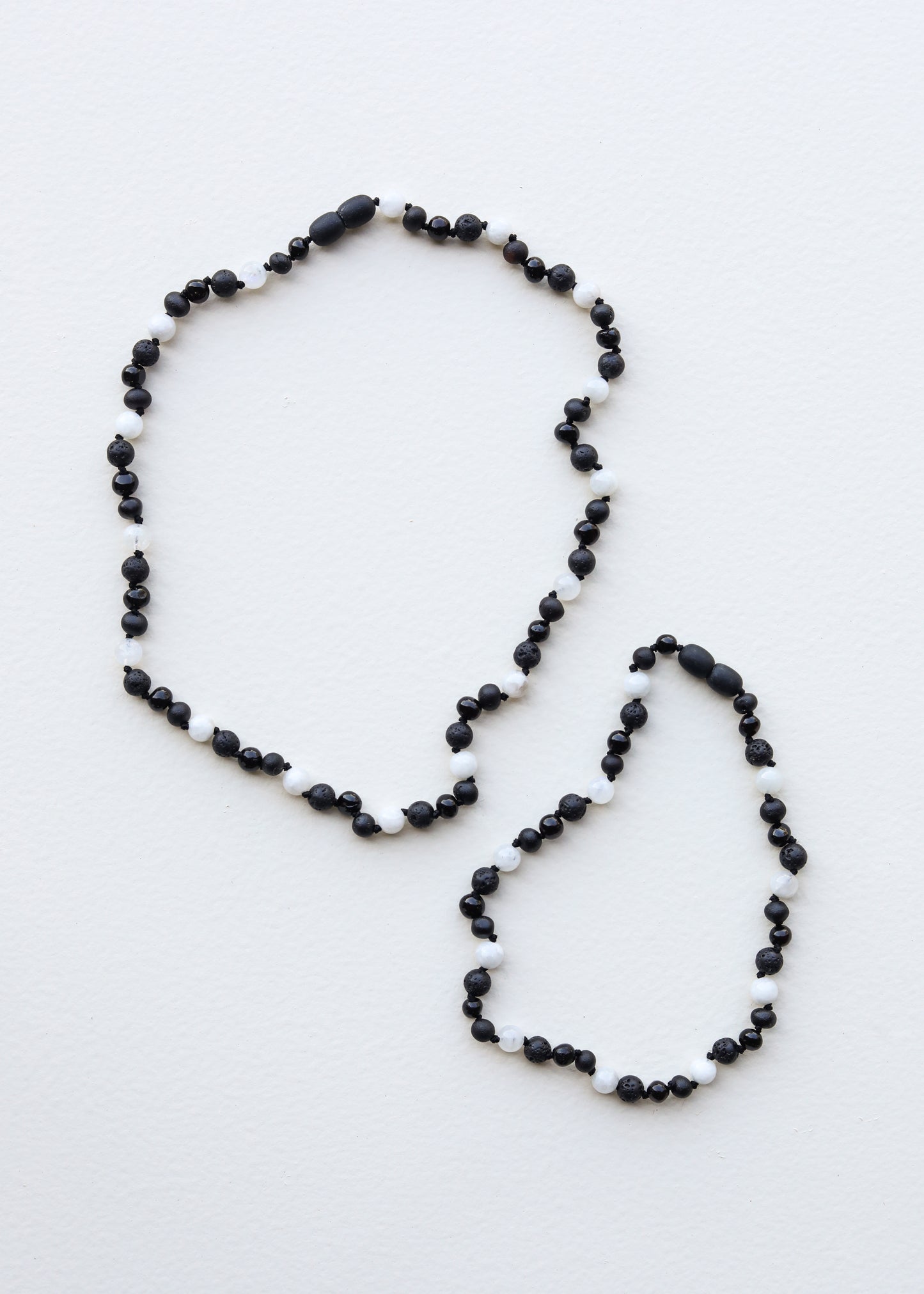 Coñac crudo Ámbar báltico + Piedra lunar || Collar