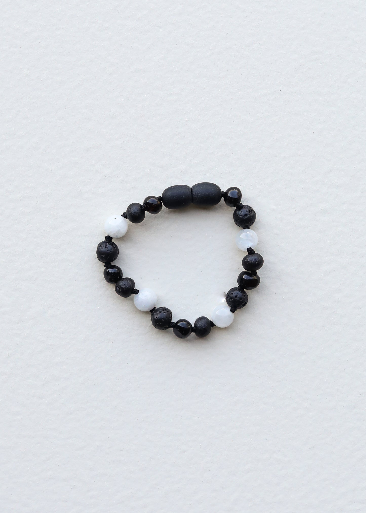 Coñac crudo Ámbar báltico + Piedra lunar || Collar