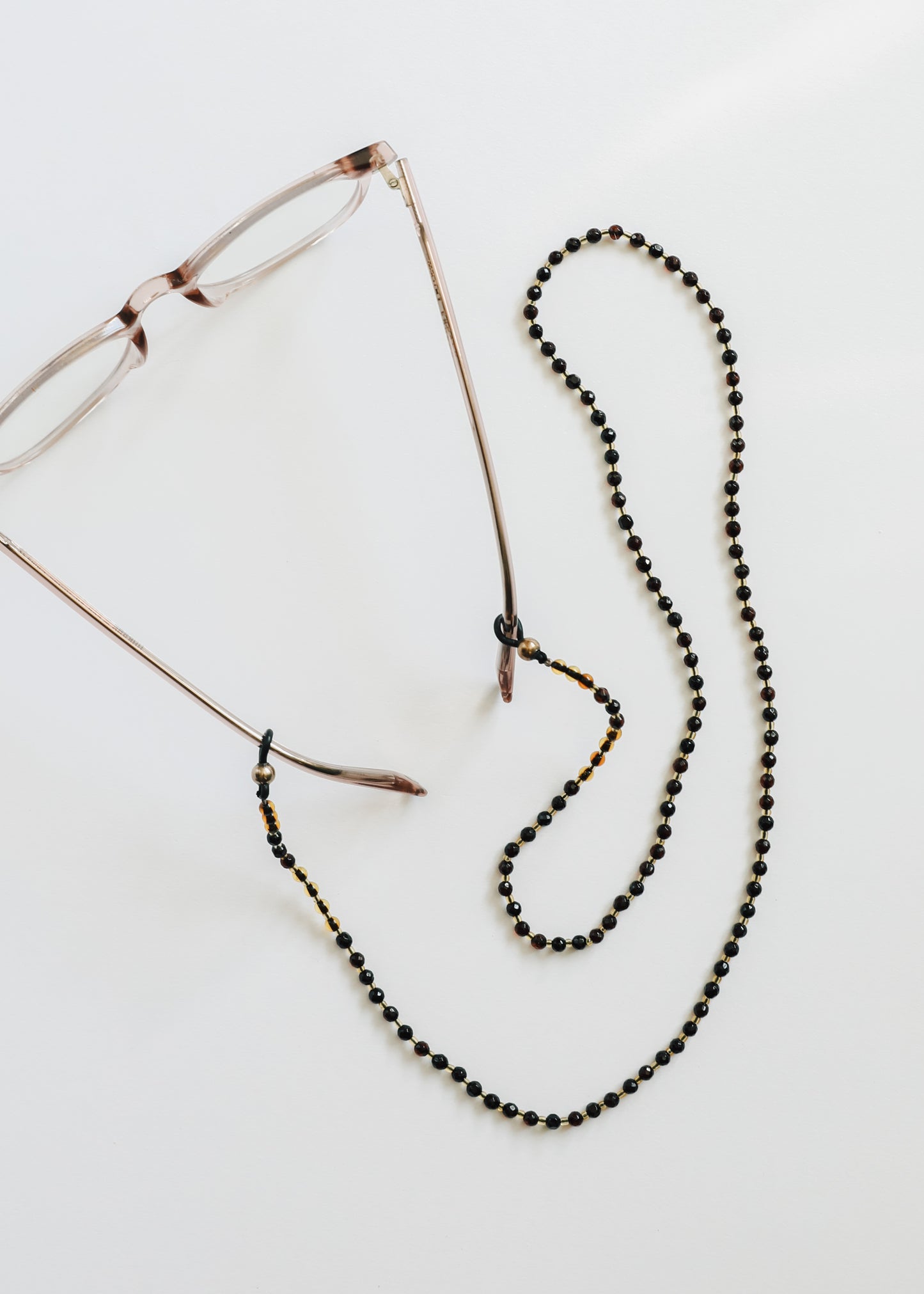 Collar de gafas de ámbar del mar Báltico - Negro natural