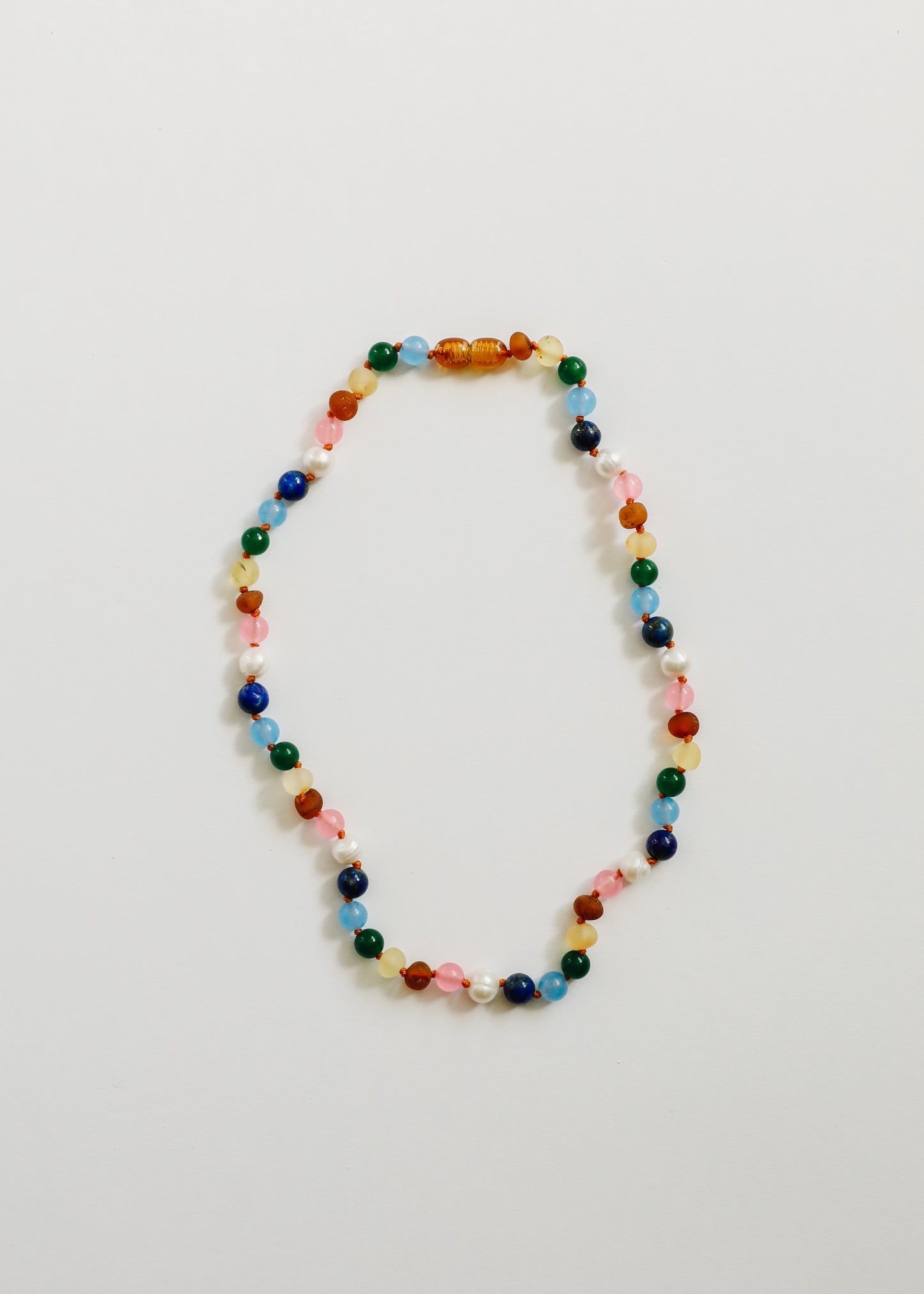 Collar de perlas y ámbar báltico crudo + piedras preciosas de color rosa dulce