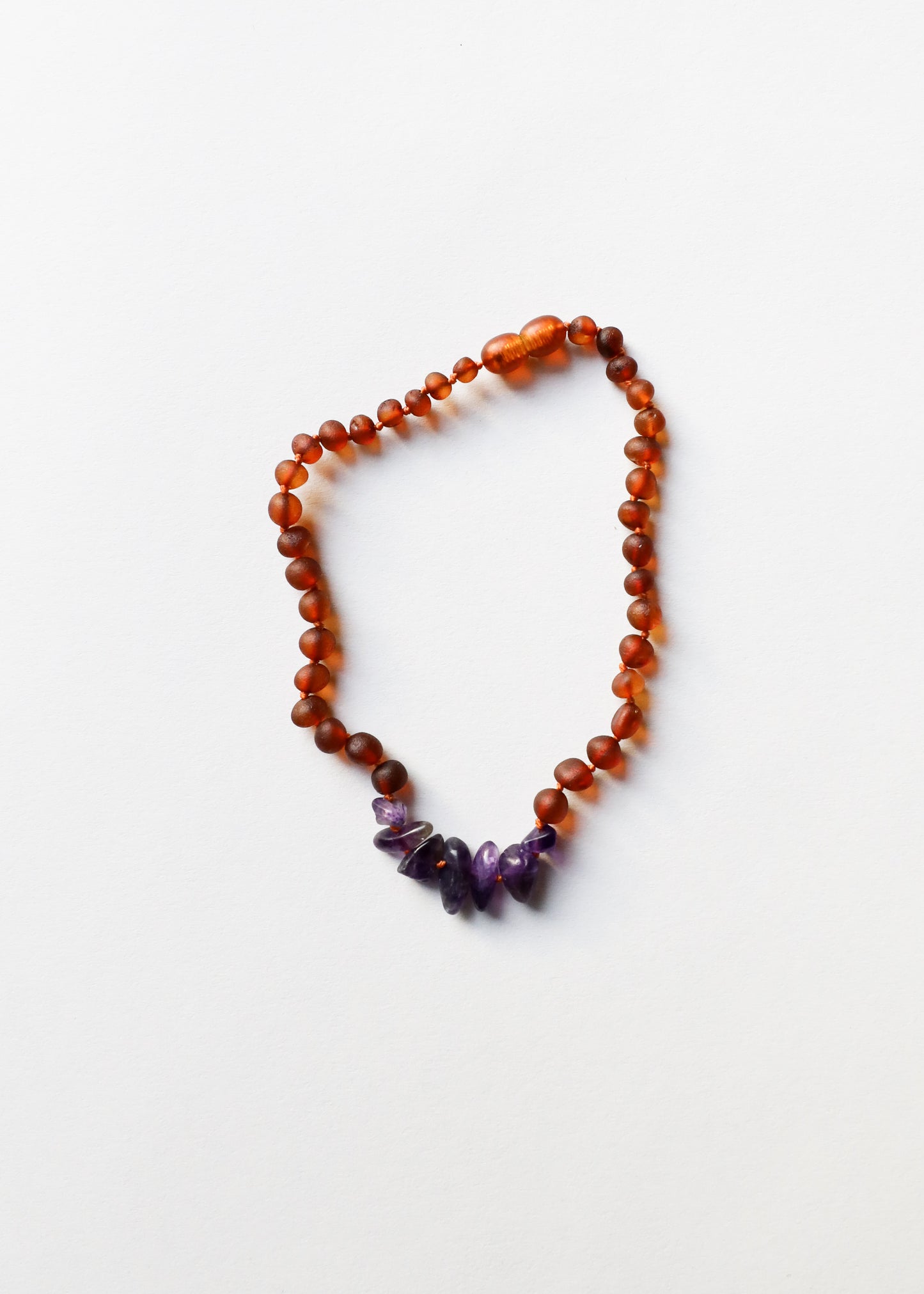 Coñac crudo Ámbar báltico + Amatista cruda || Collar