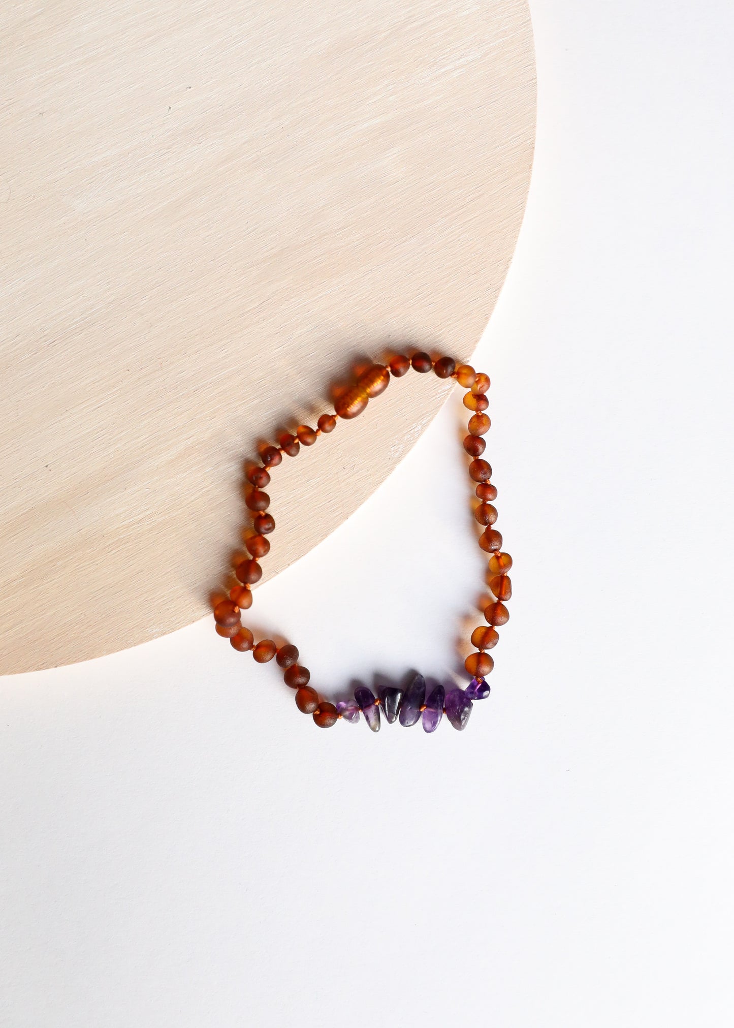 Coñac crudo Ámbar báltico + Amatista cruda || Collar