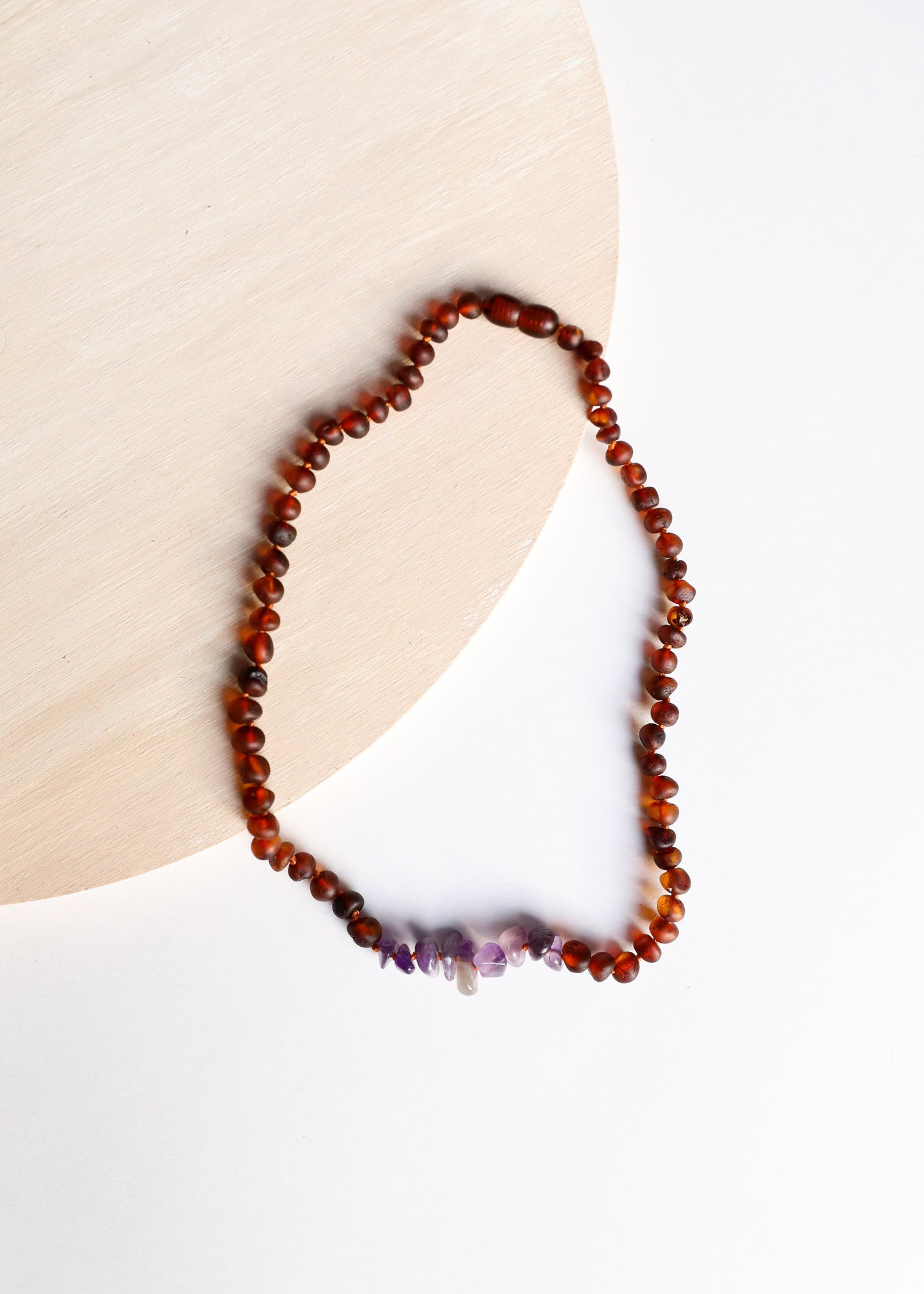 Coñac crudo Ámbar báltico + Amatista cruda || Collar