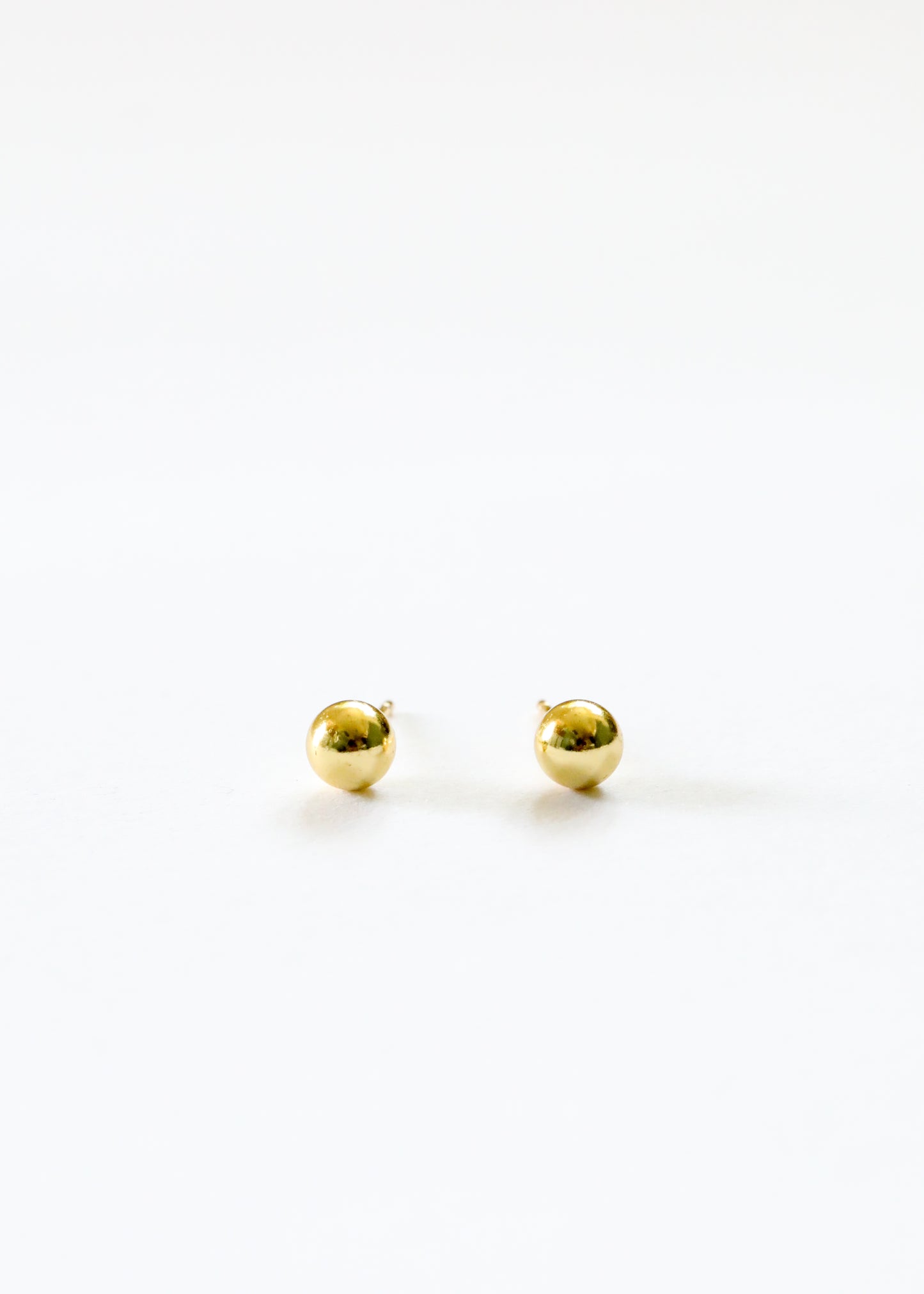 18K Gold Vermeil Ball Earrings || 6mm || Everyday + Simple Stud