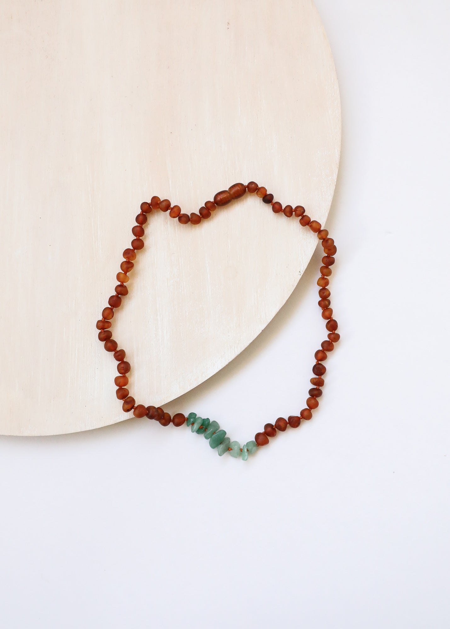 Ámbar báltico de coñac crudo + aventurina cruda || Collar