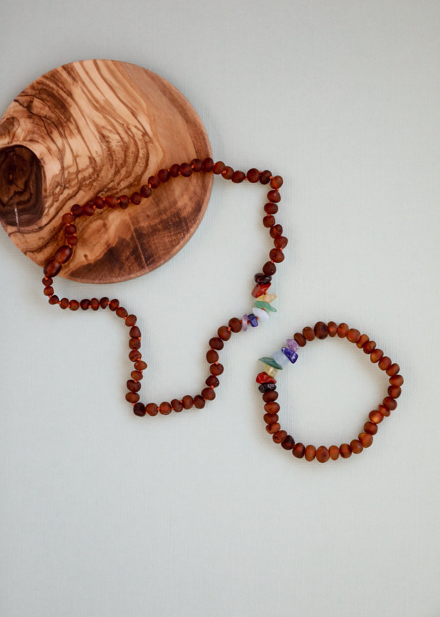 Ámbar báltico de coñac crudo + cristales CHAKRA crudos || Pulsera para adultos
