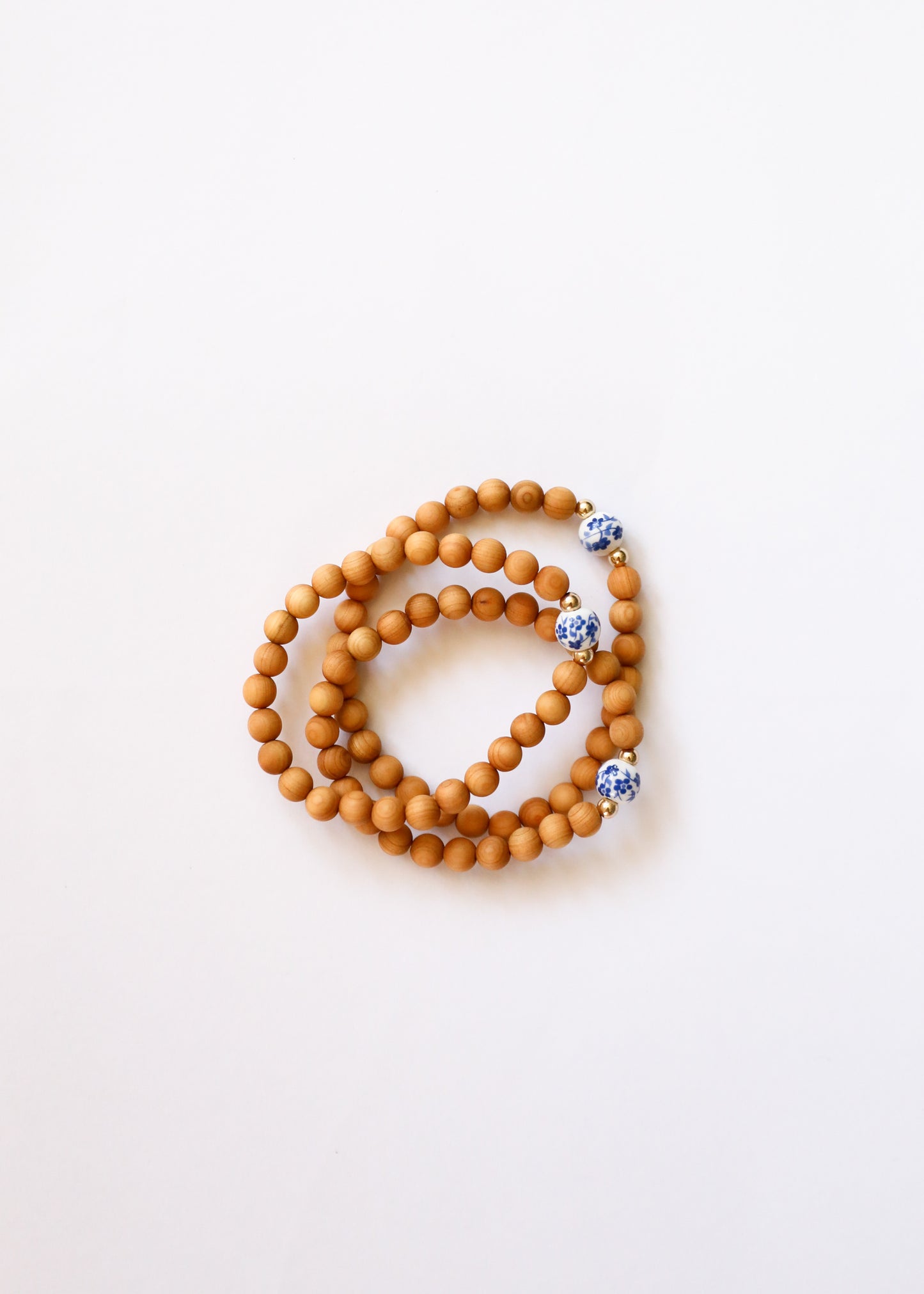 Madera de Ciprés + Flores || Pulsera para adultos
