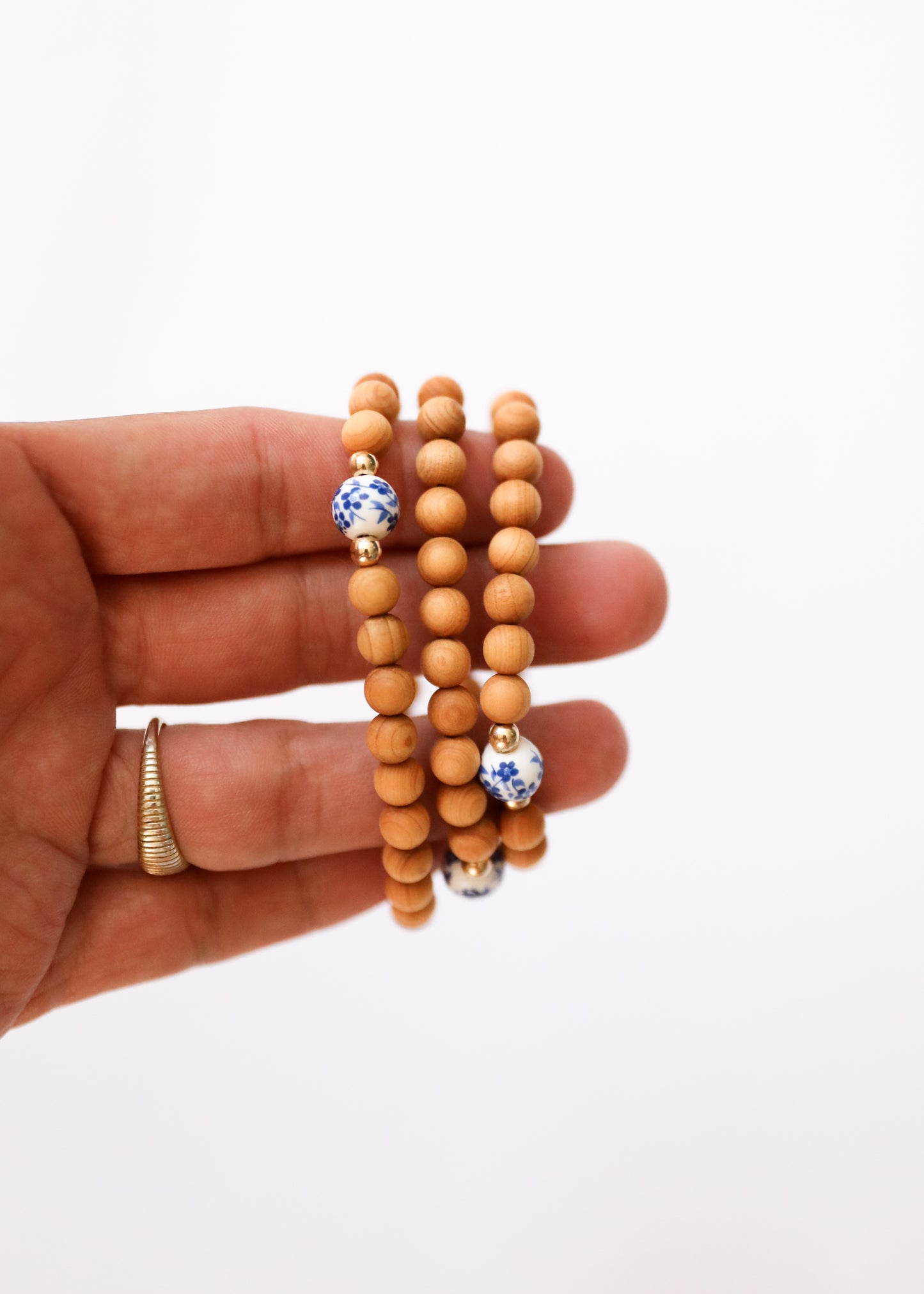 Madera de Ciprés + Flores || Pulsera para adultos