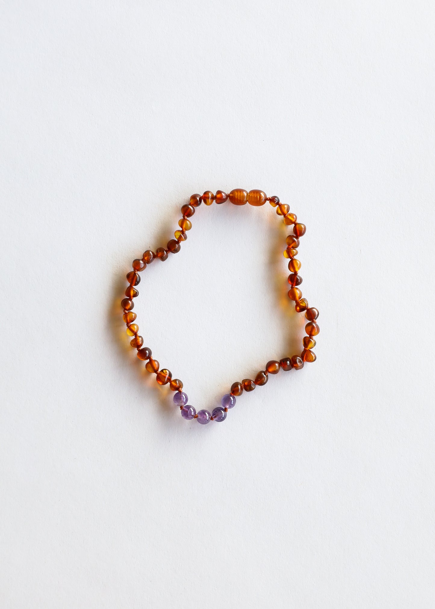 Coñac pulido Ámbar báltico + Amatista || Collar