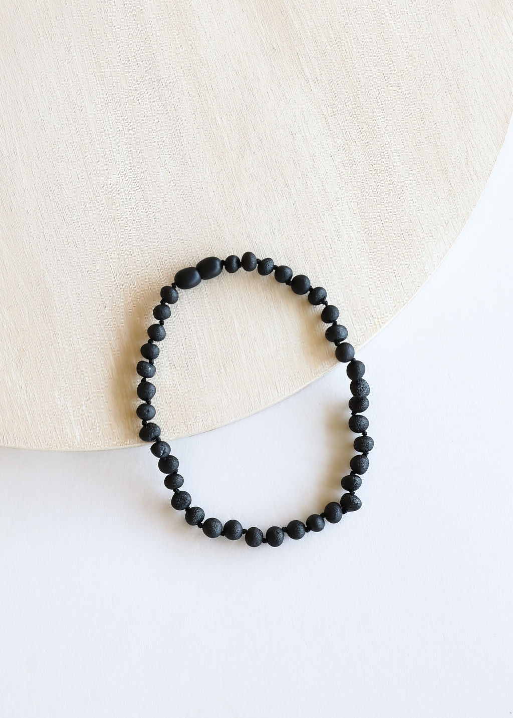 Ámbar báltico negro crudo || Collar