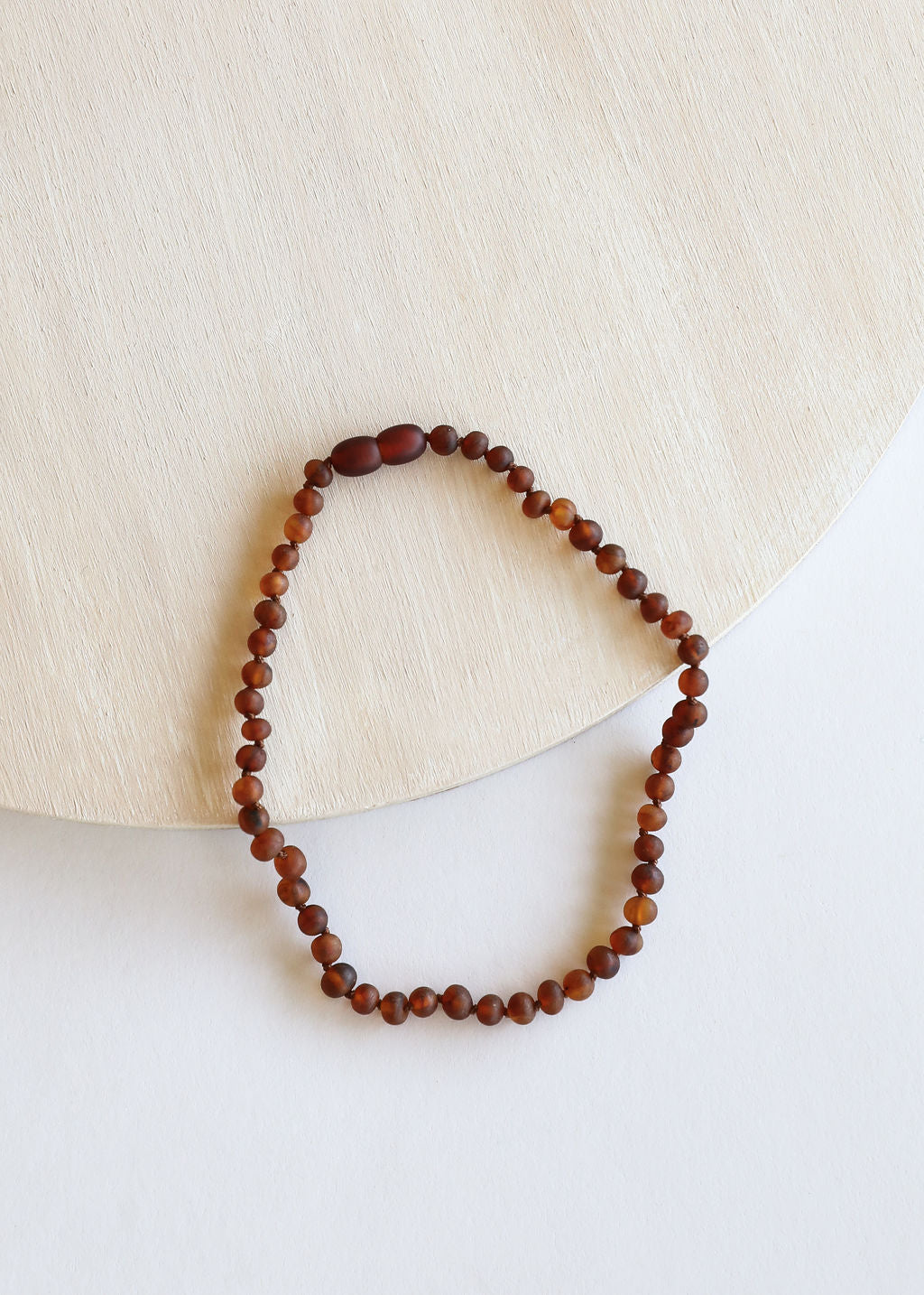Ámbar báltico de coñac crudo || Collar