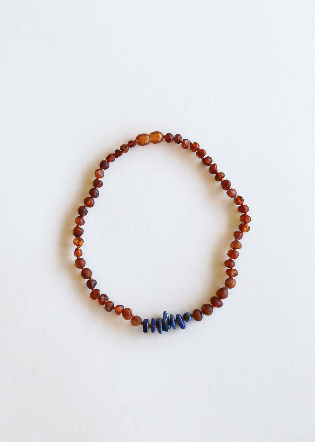 Coñac crudo Ámbar báltico + Lapislázuli crudo || Collar