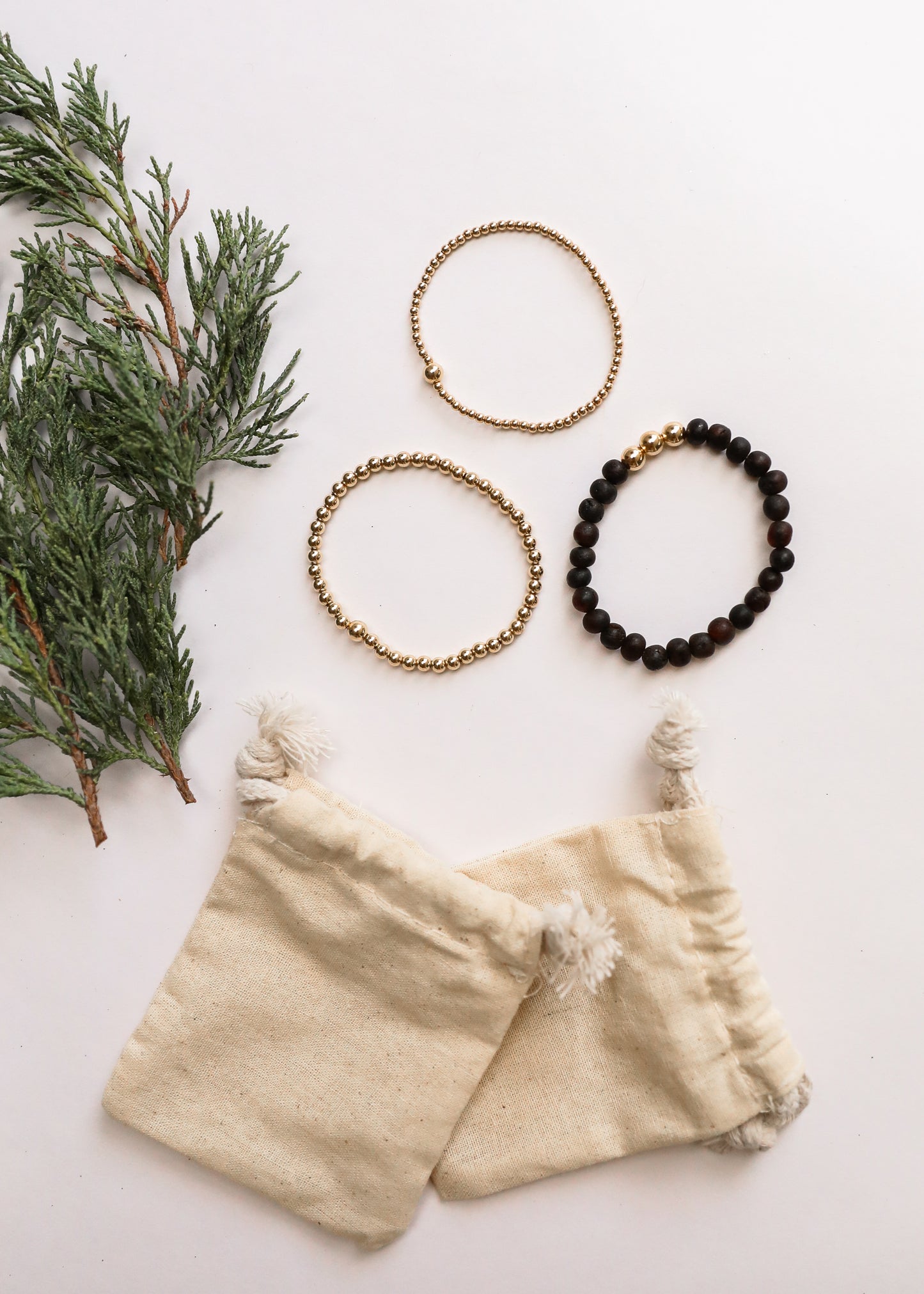Ámbar báltico negro crudo + oro || Pila de pulseras para adultos ||