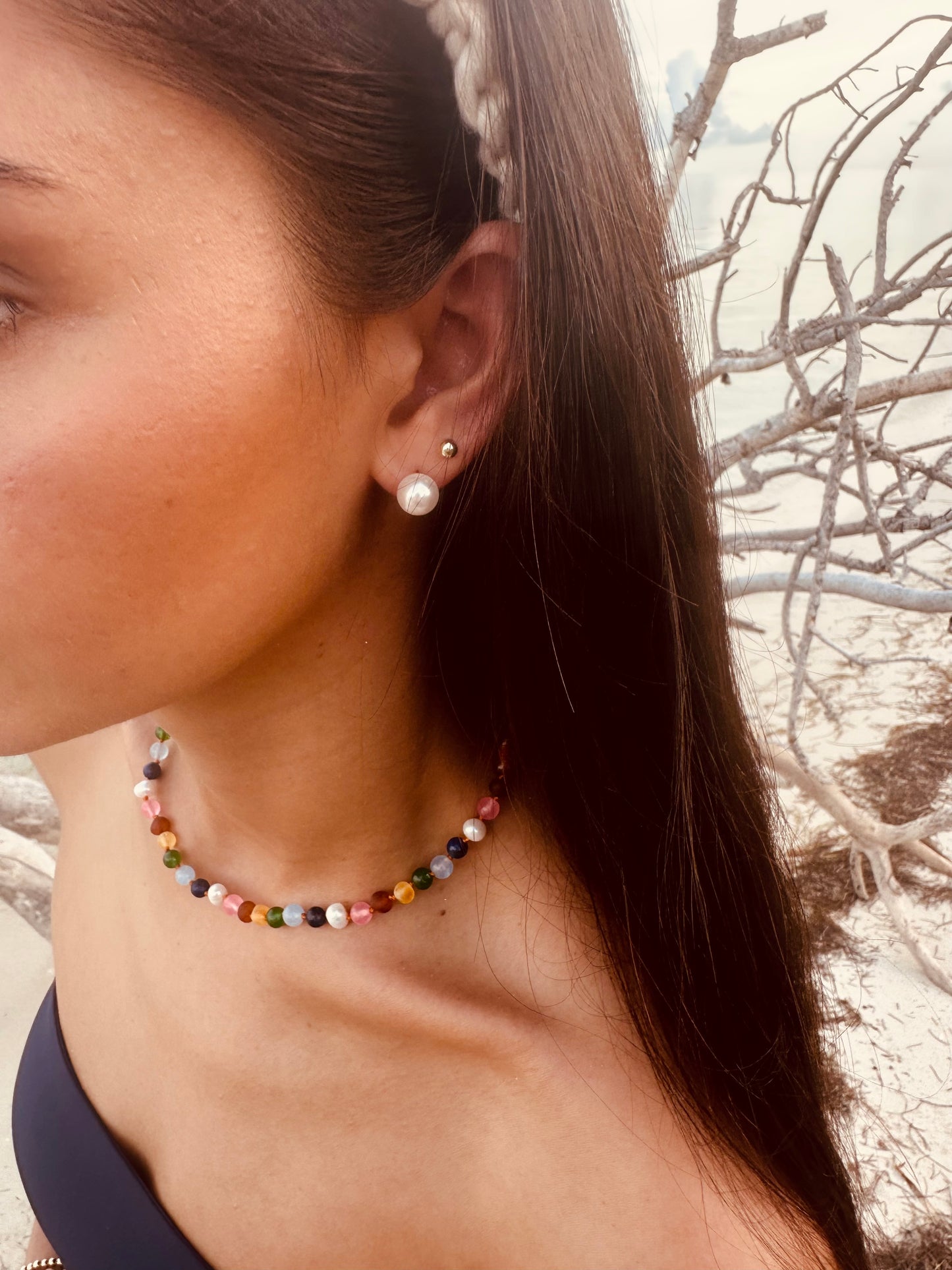 Collar de perlas y ámbar báltico crudo + piedras preciosas de color rosa dulce 