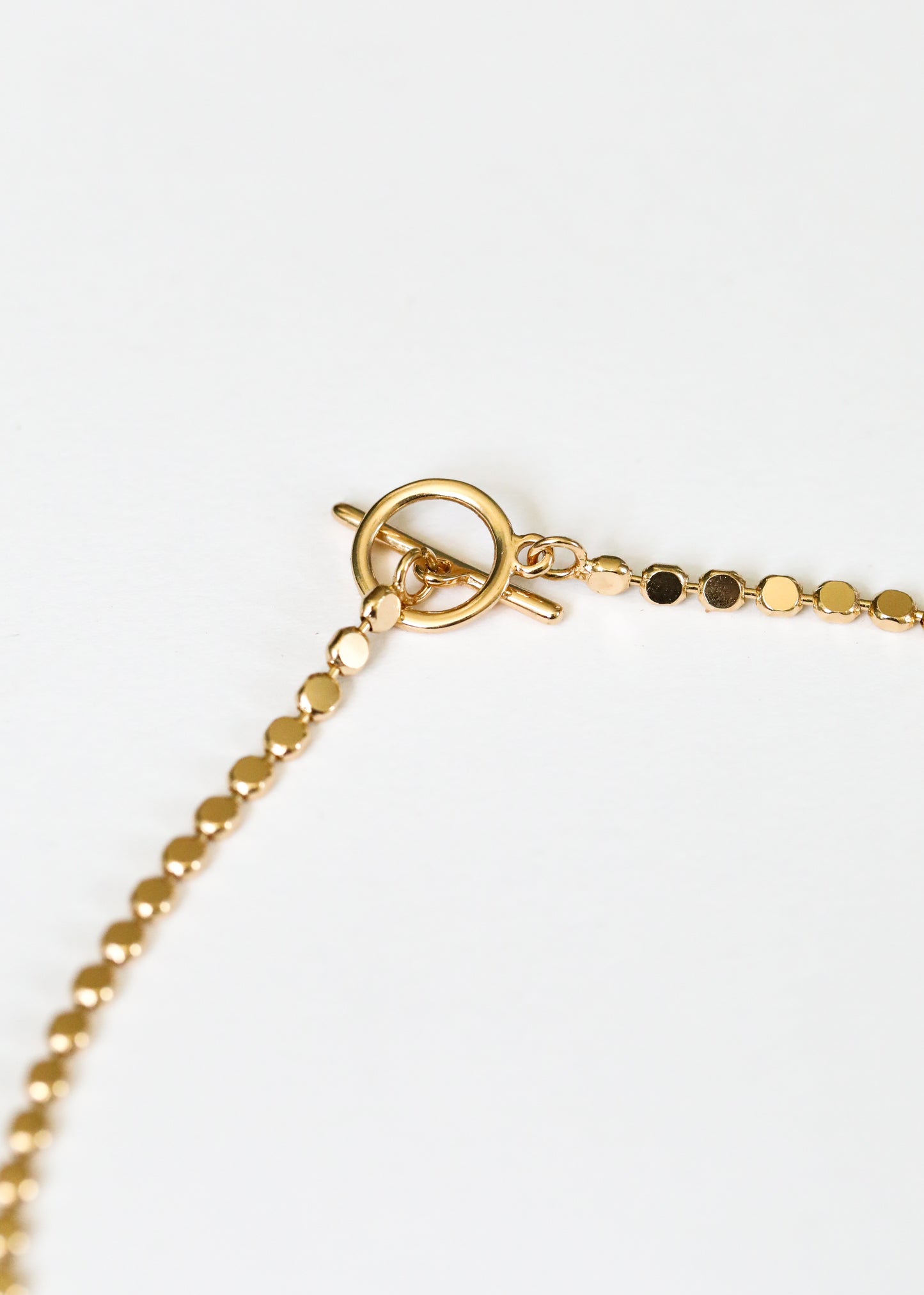 Mostly Minimalist || Gold Necklace
