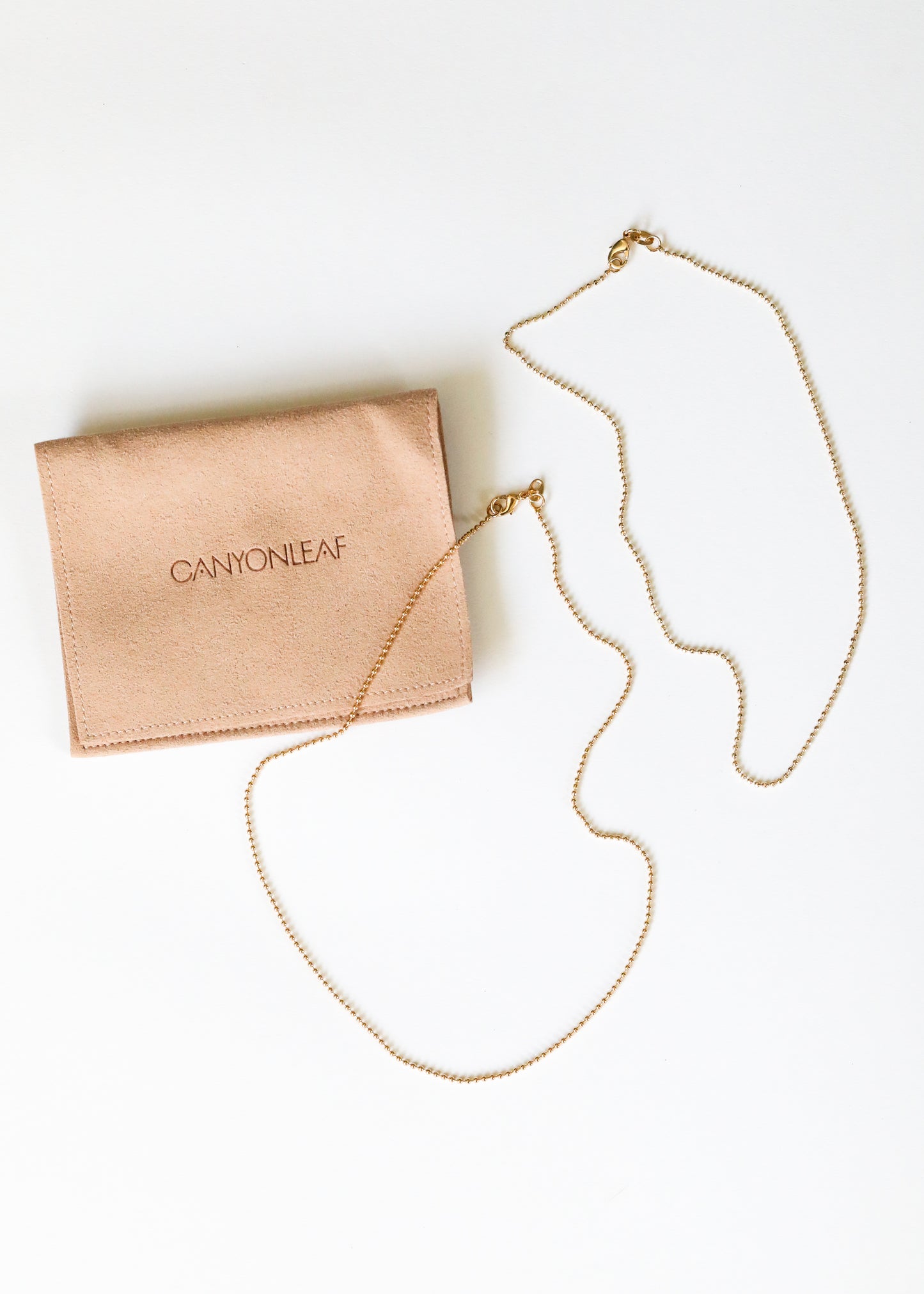 Truly Minimalist || Gold Necklace