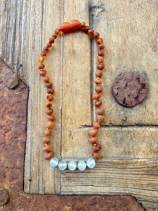 Coñac crudo Ámbar báltico + Aguamarina || Collar 
